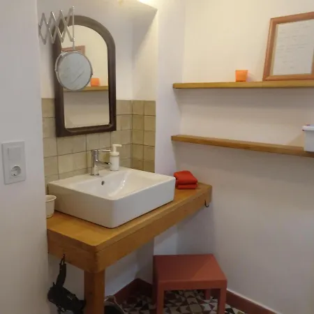 3 Puertas N° 2 Apartment *